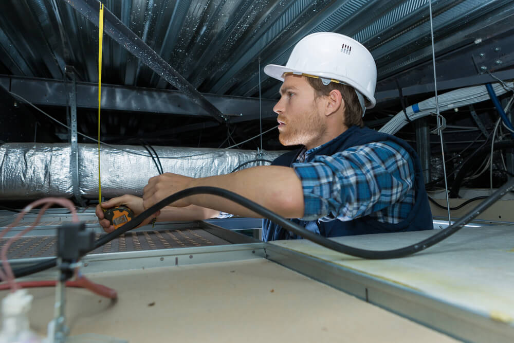 How are the best electricians in Northern Utah ranked?